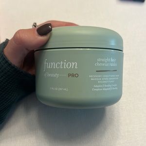 33. Function of Beauty PRO Bond Repair Conditioner Mask for Straight, Damaged